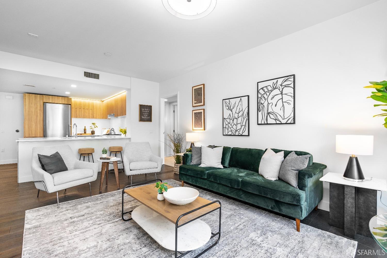 1300 22nd Street Unit: 215