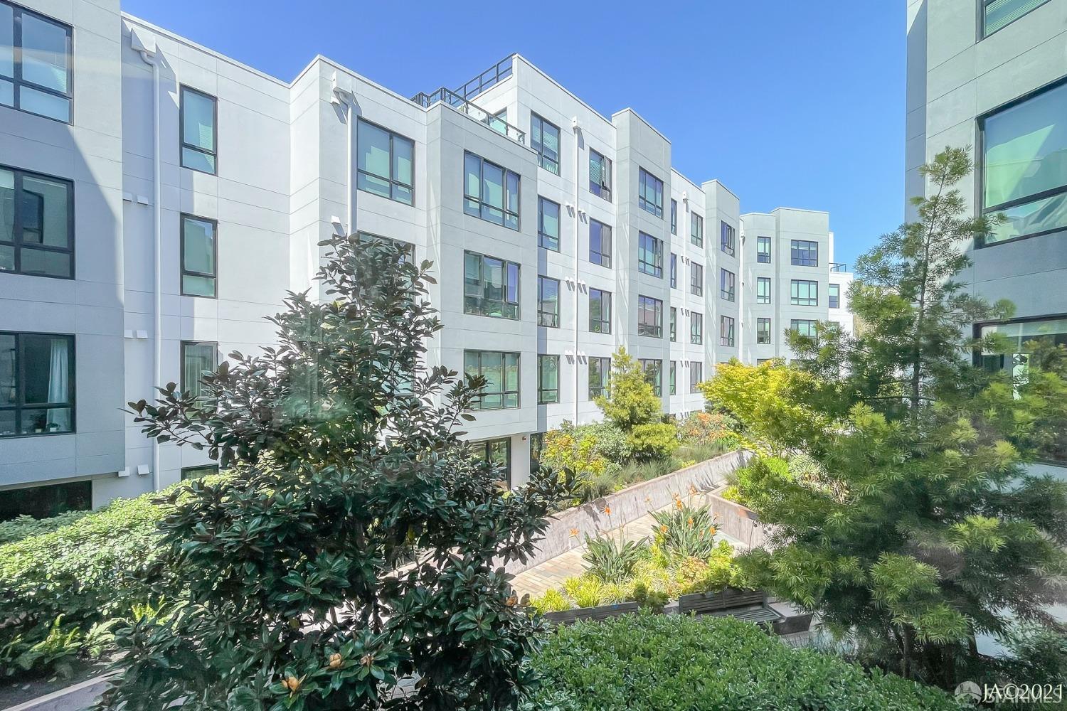 1300 22nd Street Unit: 215
