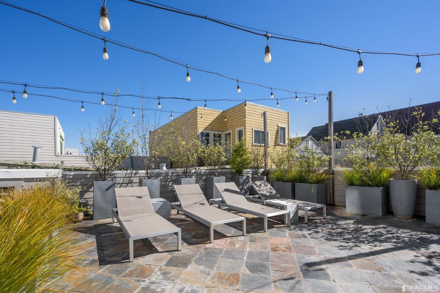 1117 Ocean Avenue Unit 201