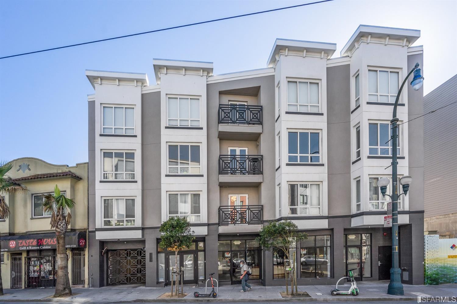 1117 Ocean Avenue Unit 201