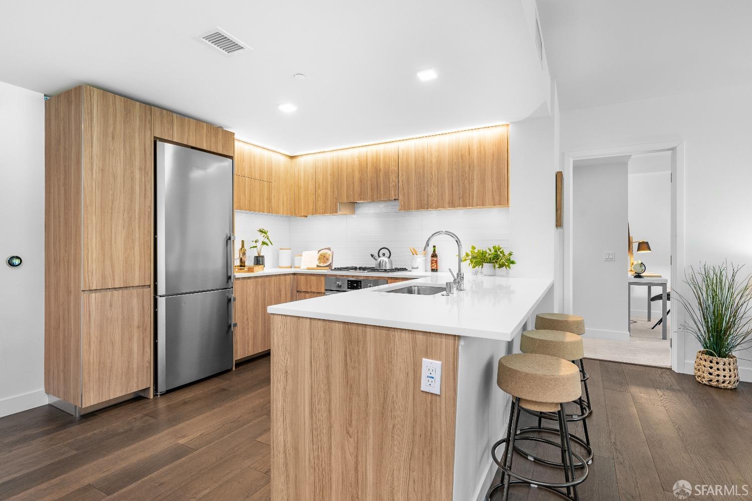 1300 22nd Street Unit: 215