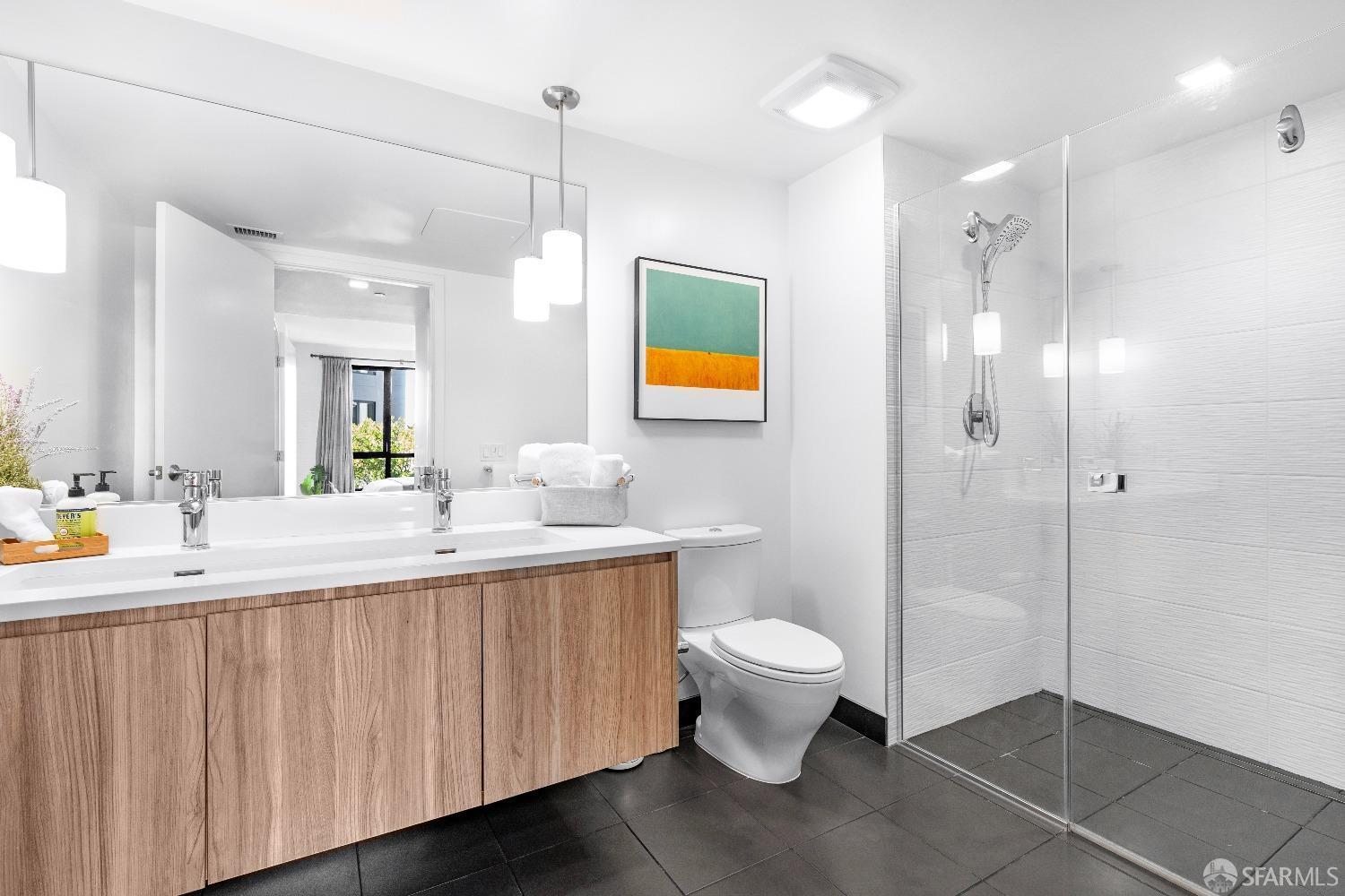 1300 22nd Street Unit: 215