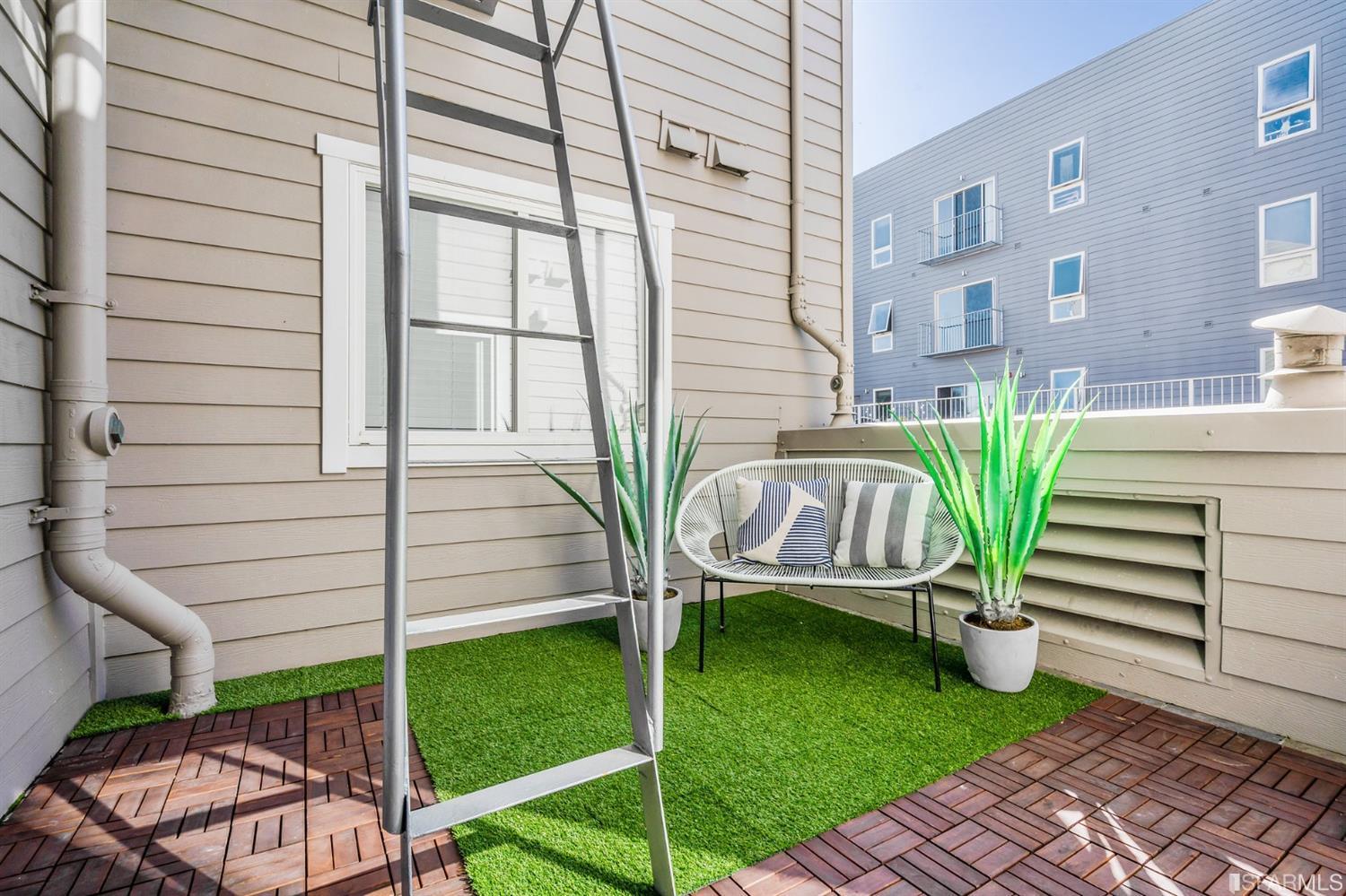1117 Ocean Avenue Unit 201