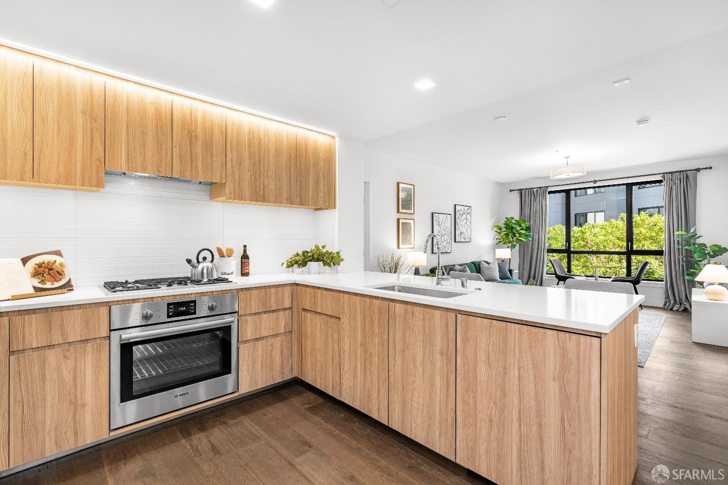 1300 22nd Street Unit: 215