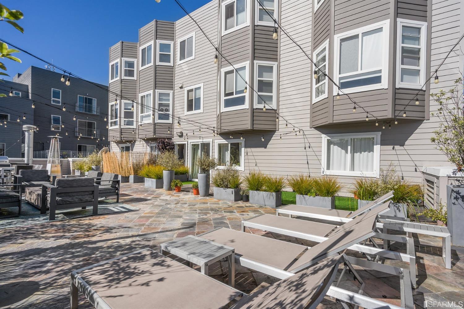 1117 Ocean Avenue Unit 201