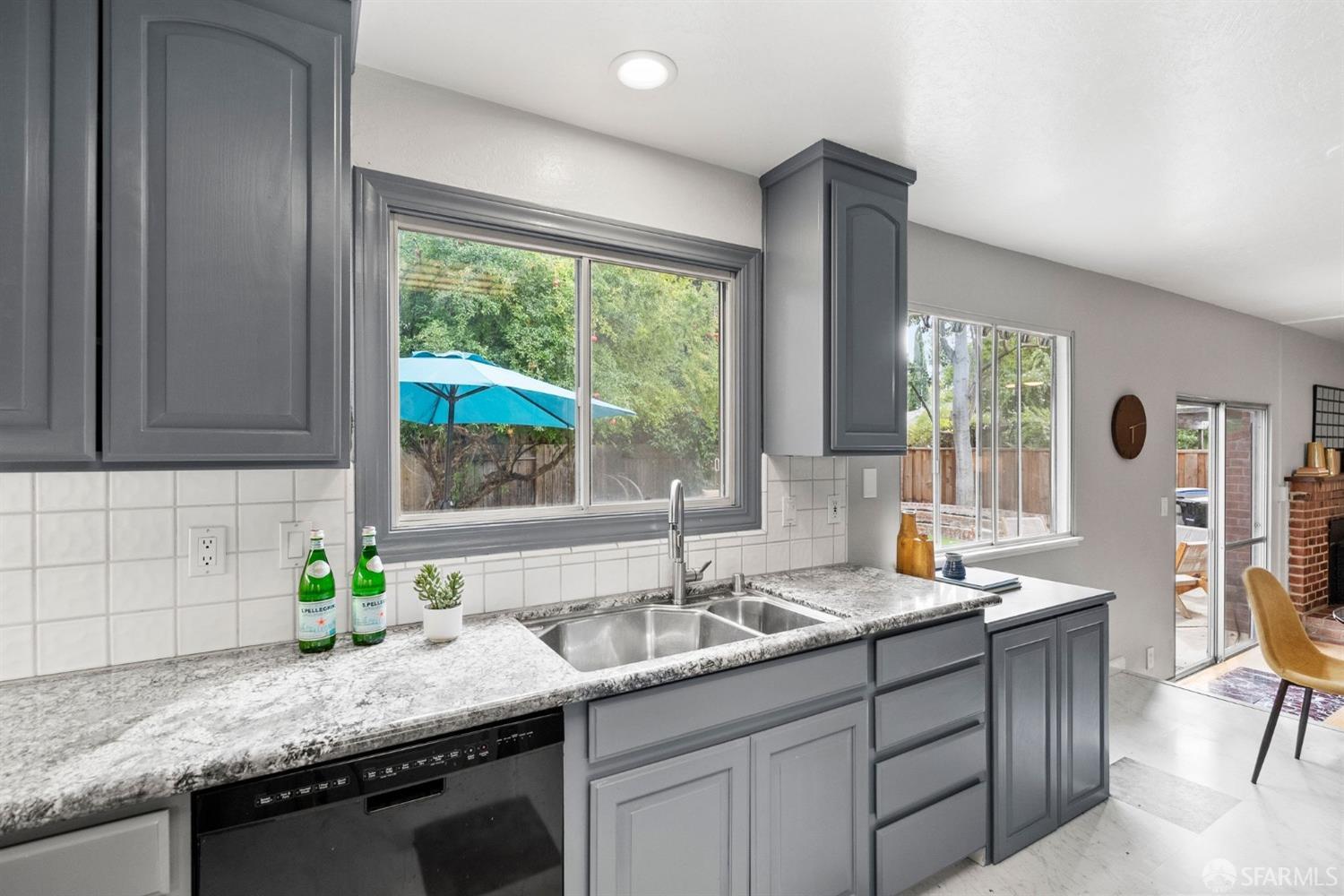 412 Santa Mesa Drive
