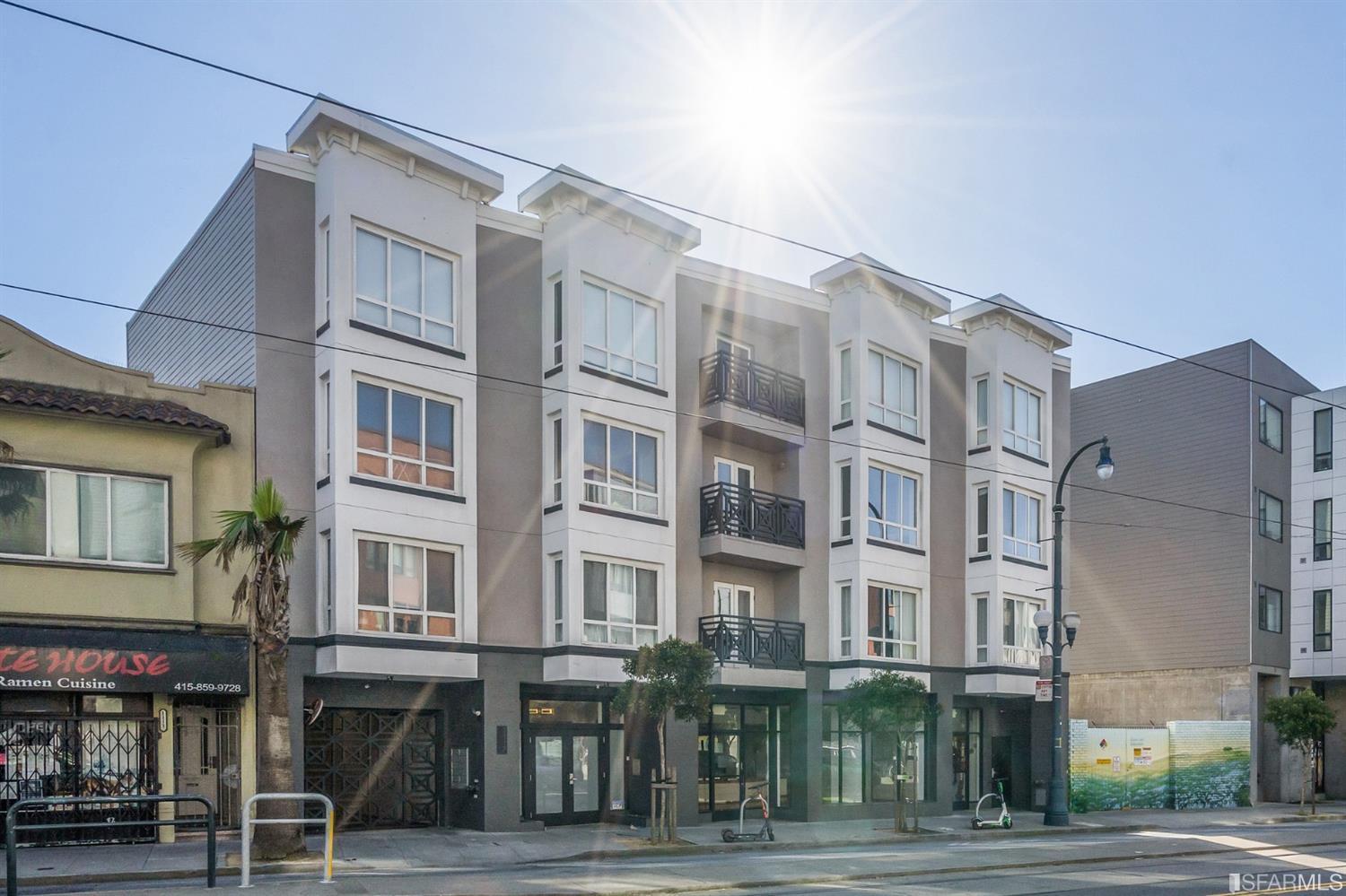 1117 Ocean Avenue Unit 201
