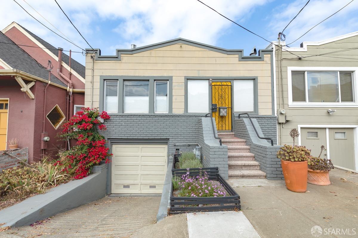 222 Naples Street