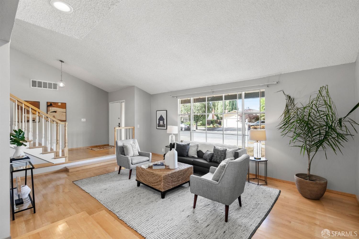 412 Santa Mesa Drive